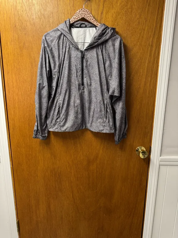 Lululemon I Put A Shell On You 1/4 Zip Hooded Long Sleeve Jacket Black White 10 - Image 14