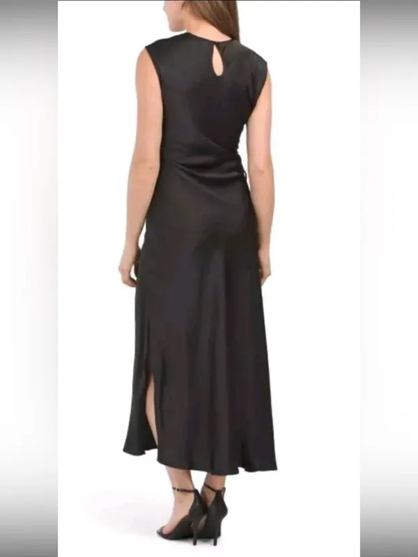 House of Harlow Elegant Black Sleeveless Maxi Satin Slip Dress with Front Twist - Image 4