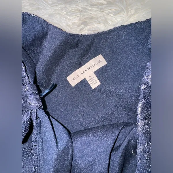 NWOT DRESS THE POPULATION Tiffany One-Shoulder Midi Lace Dress Navy S - Image 5