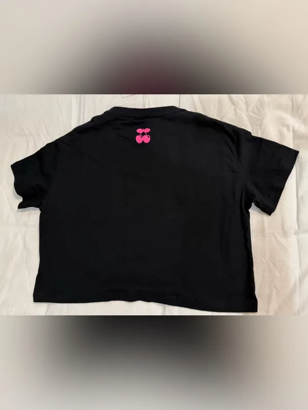 PACHA Black Crop Tee with Pink Logo Size S - Image 3
