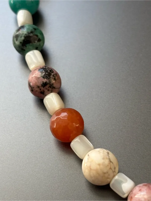 NWOT Roxanne assoulin necklace Orange - Image 4