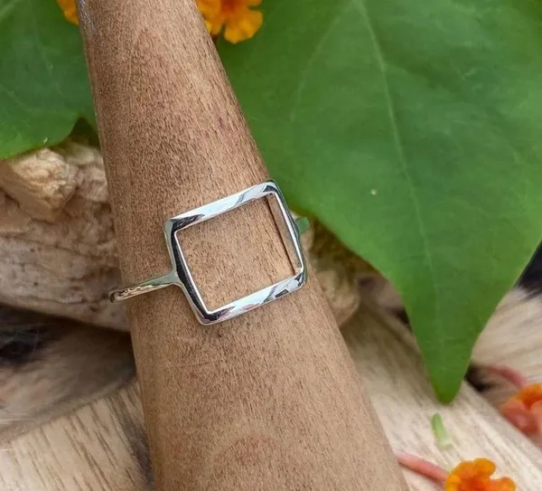 Sterling Silver  High Polish Modern Square Ring - Image 3