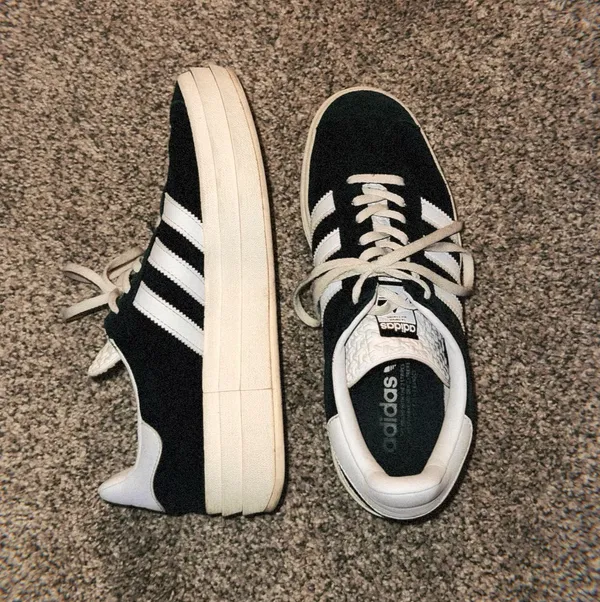 Adidas Gazelle Sneakers Black and White - Image 4