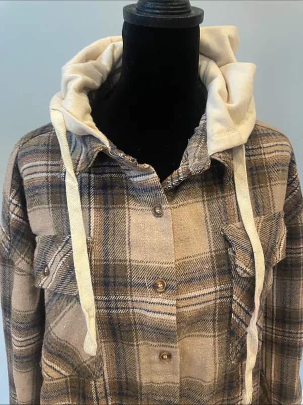 Plaid Hooded Button-Front shirt in Brown tattered look - Image 2