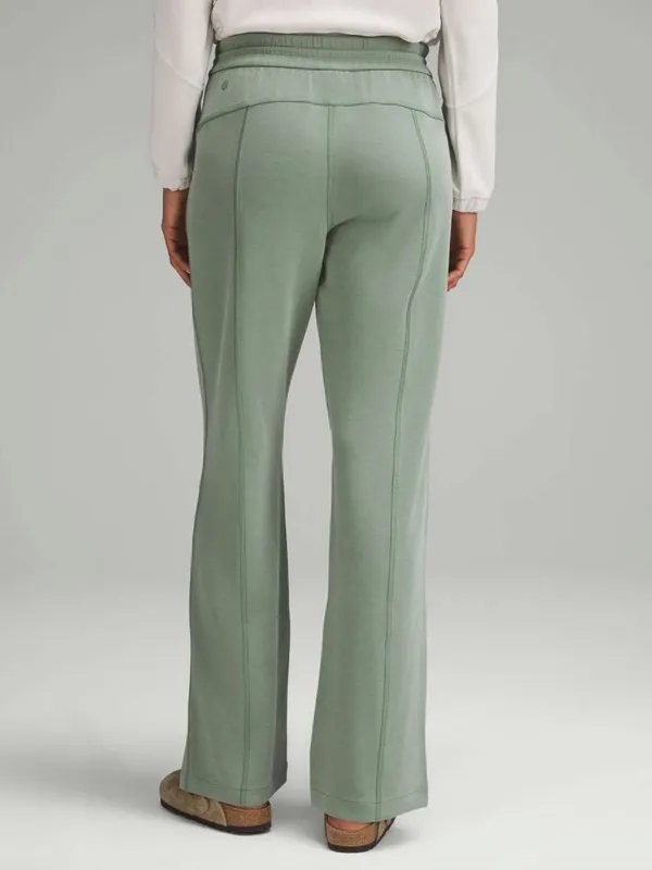 Lululemon Softstreme High-Rise Pant Short, Grey Eucalyptus - Image 2