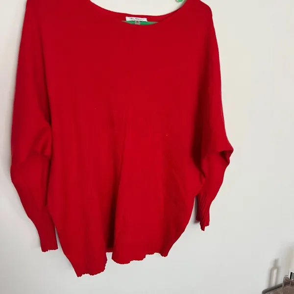 Vila Milano‎ xl red top - Image 3