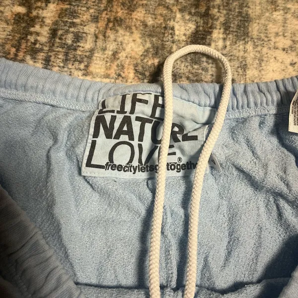 Limited blue and yellow free city sweats! - Image 4