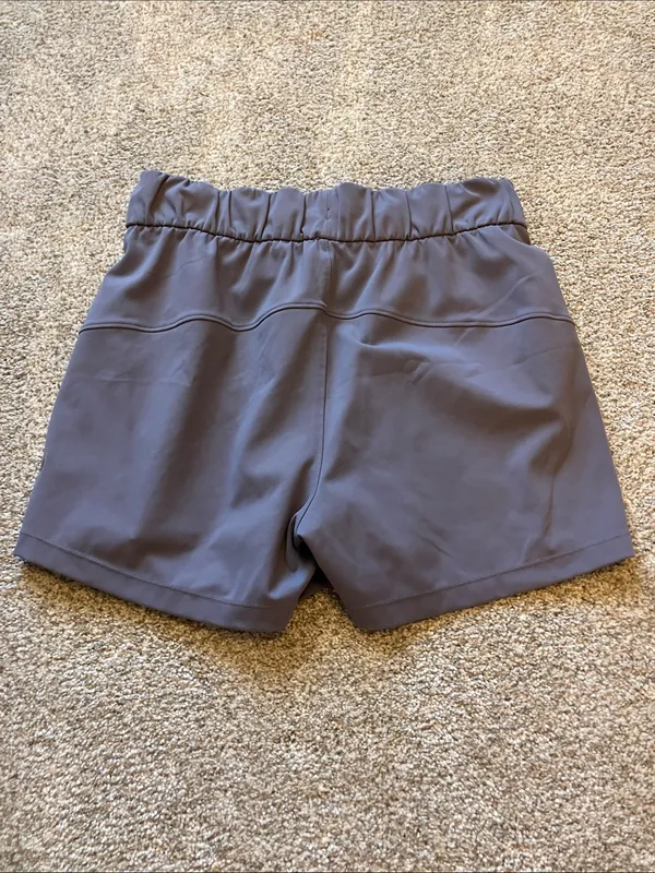 Lululemon On The Fly Short *2.5" - Image 3