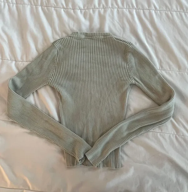 Brandy Melville Milena Sweater - Image 2