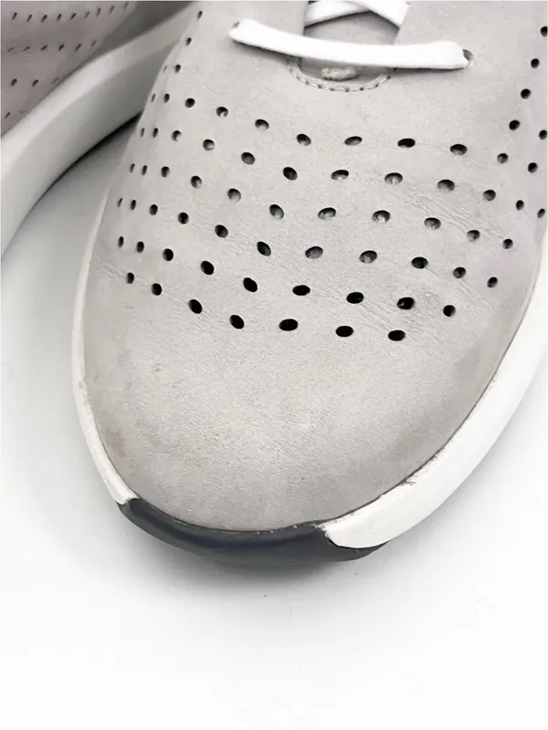 CLARKS Unstructured Gray Perforated Lace Up Shoes Women’s Size 11 Casual Neutral - Image 7