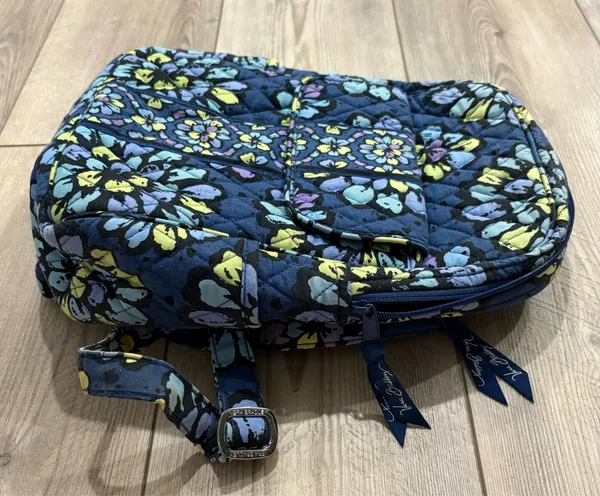 Vera Bradley Backpack - Image 4