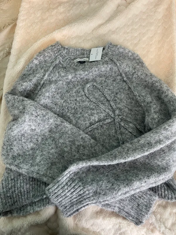 American Eagle Outfitters Sweater - Image 3