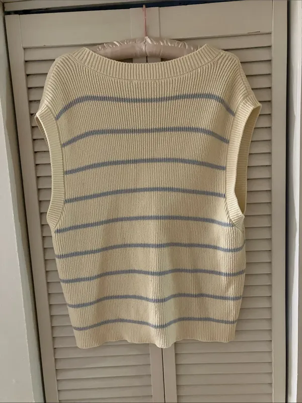 Reformation Janey Cotton Striped White and Blue Oversized Sweater Vest Medium - Image 7