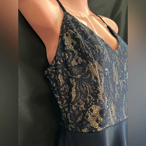 Windsor Juniors Navy Lace & Sequin Bodice Flared Cocktail Party Prom Dress SZ 9 - Image 6
