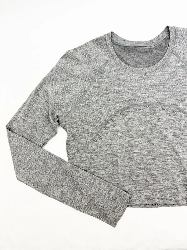 Lululemon Swiftly Tech Cropped Long-Sleeve Shirt 2.0 Slate Grey/White Top - Image 4