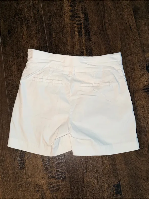 HDE White Shorts - Image 2