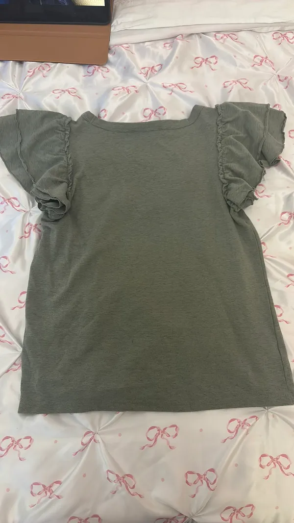 Green loft blouse with ruffled sleeves - Image 3