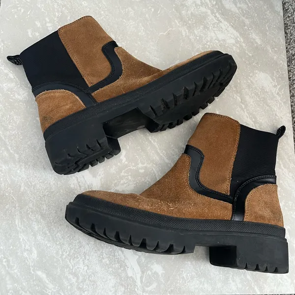 Lucky Brand Eabile Suede Boots- Size 9 - Image 3