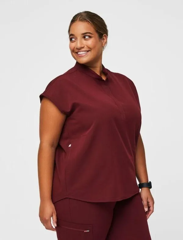 Figs Womens Rafaela Oversized Scrub Top Technical Collection Wine Red Size XL - Image 15