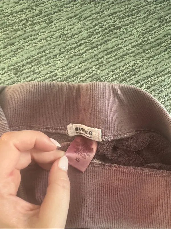 Cozy Mauve Jogger Pants - Image 2