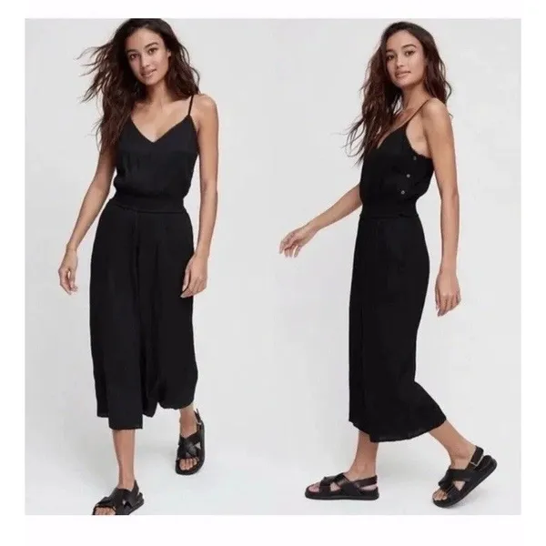 Wilfred Aritzia Irene Jumpsuit Size M Boho‎ Black Side Button Cinched Waist - Image 2