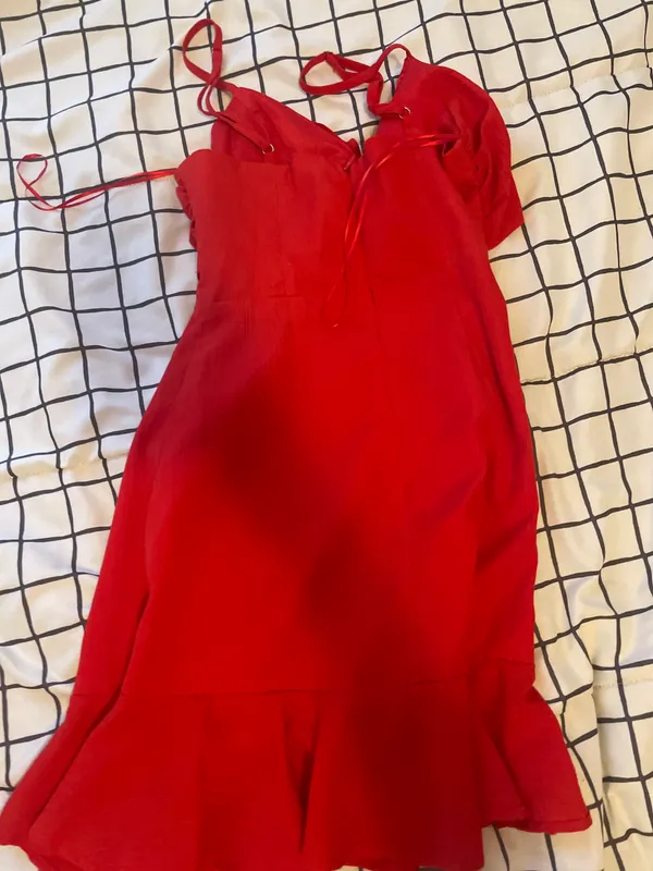 White Fox Boutique red dress - Image 3