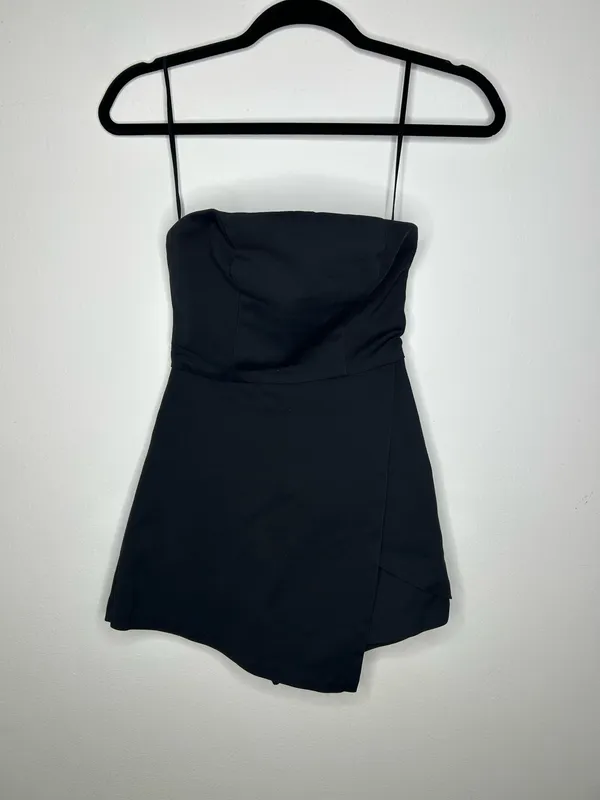Princess Polly Strapless Envelope Skort Romper Black, Size XS/EU 6 - Image 3