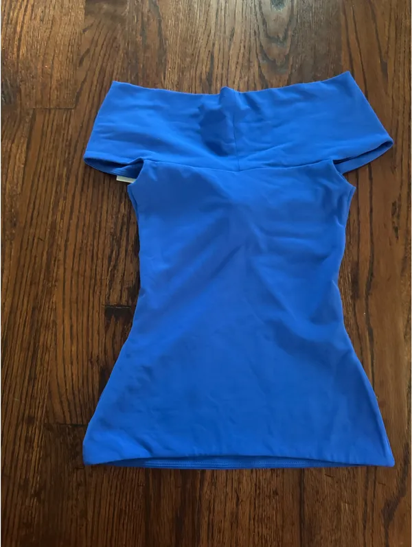 Aritzia Top - Image 2