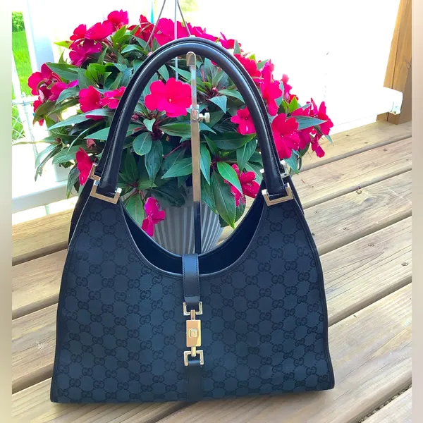 🔥🔥GUCCI GG monogram shoulder bag🔥🔥 - Image 2