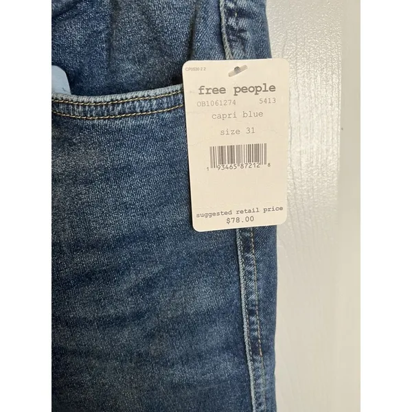 Free People Frayed Hem Skinny Leg 28" Inseam Women's Denim Jeans NWT Capri Blue - Image 2