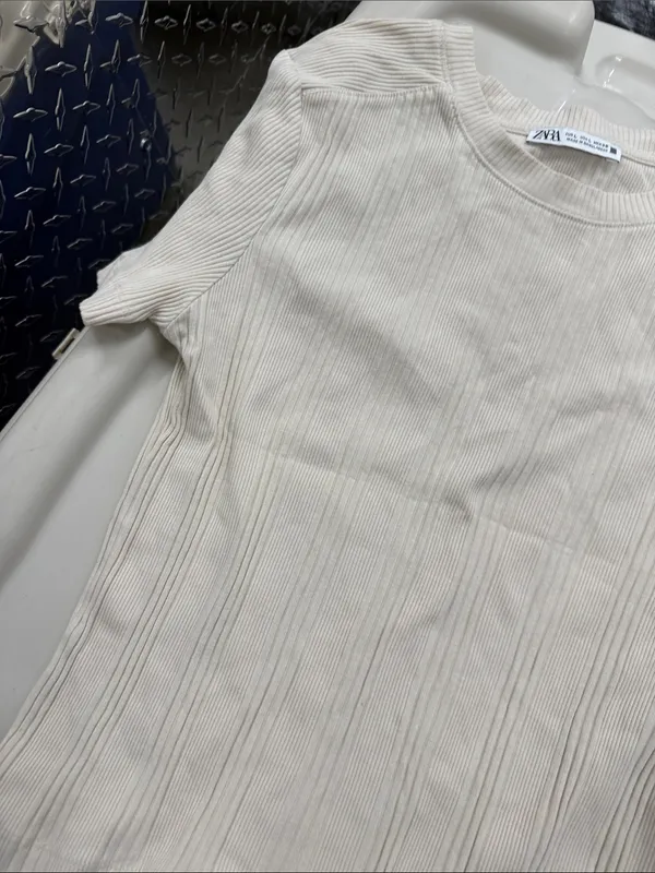 Zara Cream Ribbed Short Sleeve Top - Image 6
