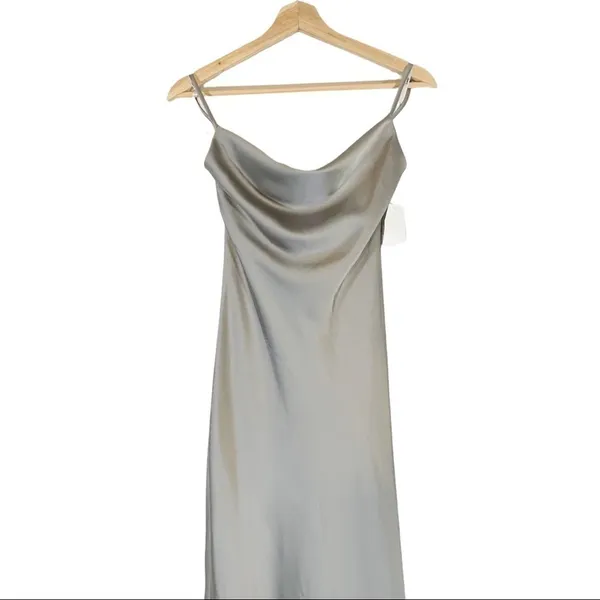 NEW Lovely Reese Sleeveless Satin Slip Maxi Dress Size XS - Image 5