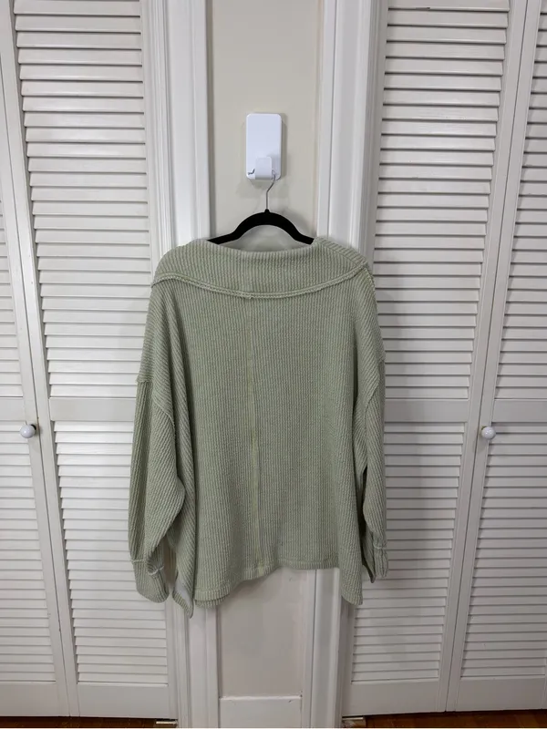 Free people sweater - Image 4