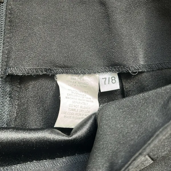 Black mini skirt Size 8 - Image 2