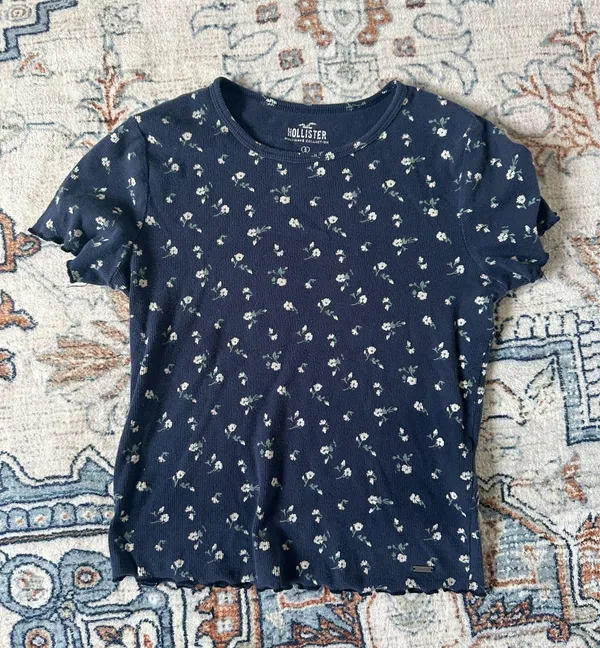 Hollister Top - Image 2
