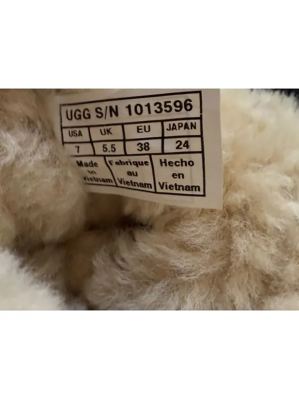 NWOT UGG Lynnea Brown Suede Shearling Cuff Clog Boots 7 - Image 9