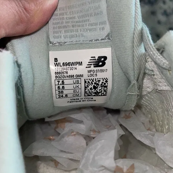 New Balance Womens 696 Suede Mesh Running Classic Sneaker Shoes Sea Foam Green S - Image 7
