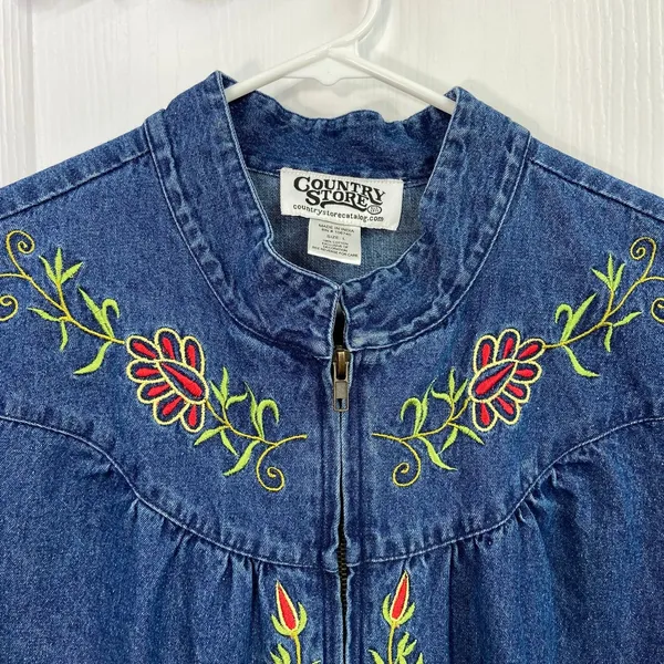 Vintage Country‎ Store blue denim cotton floral embroidered mock neck zip jacket - Image 3