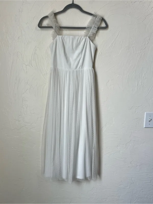 Lulu’s Divine Invitation white Tulle Swiss Dot Ruffled Midi Dress size XS - Image 2