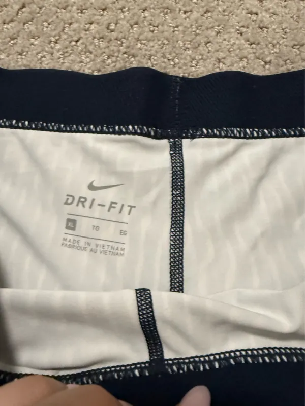 Women Nike Pro Shorts  - Image 4