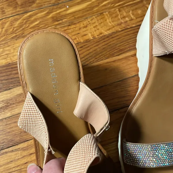 Madden Girl Carlot embellishment toes - Image 4