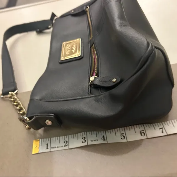 Nicole by Nicole Miller black and Gold Chain Shoulder Bag—Nice Clean Purse - Image 9