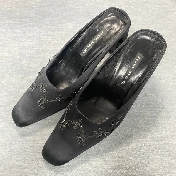 Vintage Sesto Meucci Black Satin‎ Beaded Embellished Mule Heels Sz 7 M Old Money - Image 5