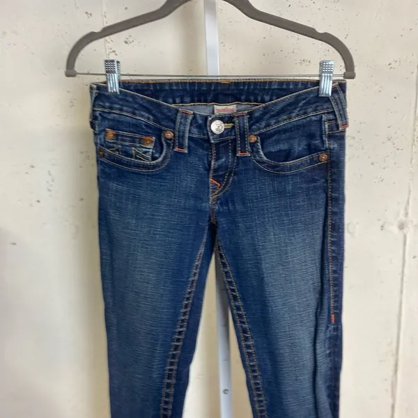 #321 TRUE RELIGION Straight Jeans - Image 3