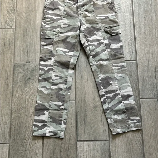 J. Crew Camouflage Pants in Green and Gray - Image 4