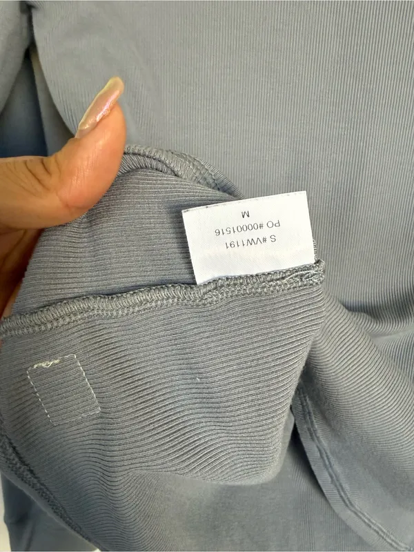 Vuori Ribbed Long Sleeve Henley Top Blue Gray Size M Stretch Athleisure - Image 5
