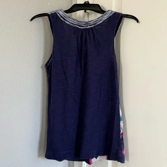 Anthropologie XS Navy Floral Tank Top Boho Beaded Scoop Neck Embellished Blouse - Image 9