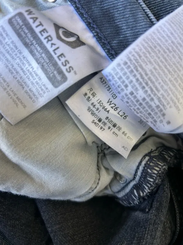 Levi’s Premium 501 Straight‎ Leg Button Fly Denim Blue Jean Size 26 - Image 8
