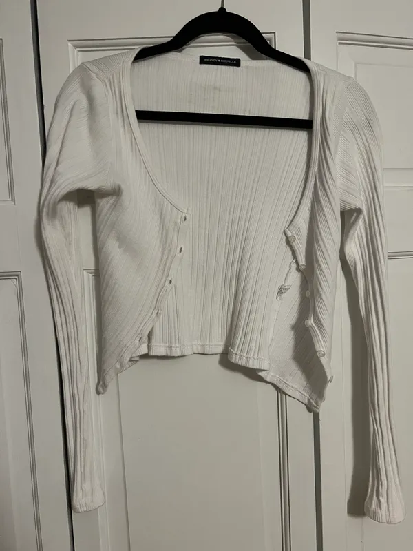 Brandy Melville White Button Down Shirt - Image 3