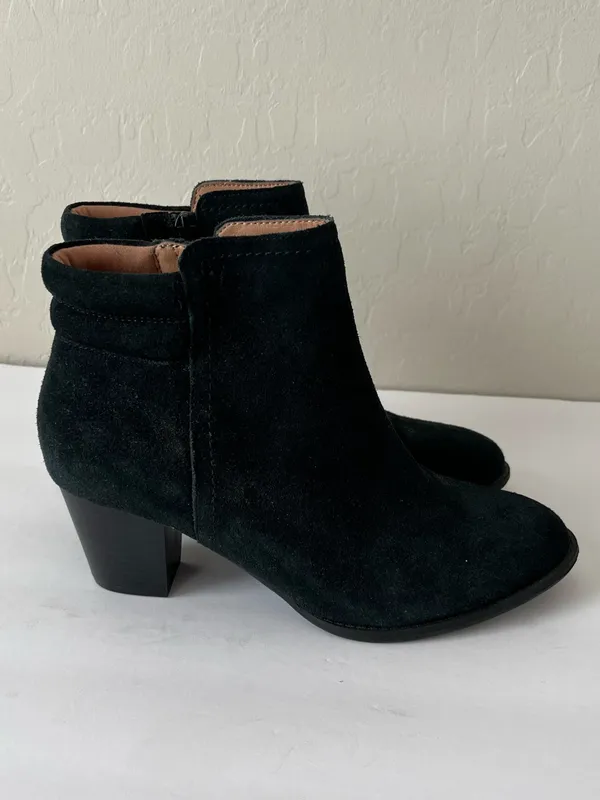 Vionic Jessie Water Resistant Suede Leather Ankle Boots Booties Black Size 8.5 - Image 2
